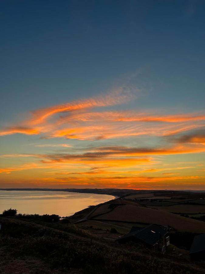 Sunset Sea View Chalet With Hot Tub Torpoint Eksteriør billede